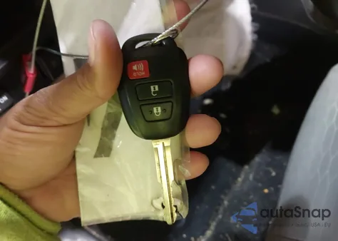 2019 Toyota Tacoma Sr5 z USA, uszkodzony, nr VIN 3TMBZ5DN5KM018771